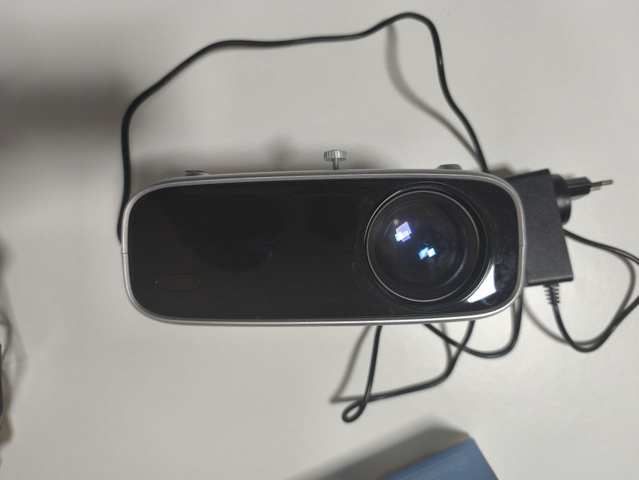 Retro projetor semi novo