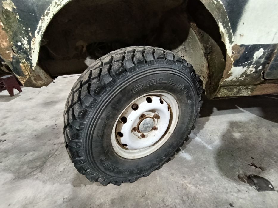 Продам резину в гарному стані