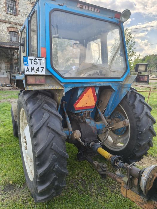 Ford 3000 sprawny technicznie