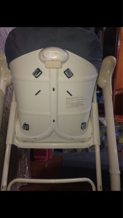 Продам стульчик для корления+качель