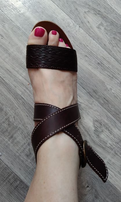 Nowe sandałki na koturnie Inblu, roz. 37