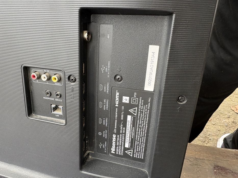 Плазма Hisense 50 дюймов на запчасти