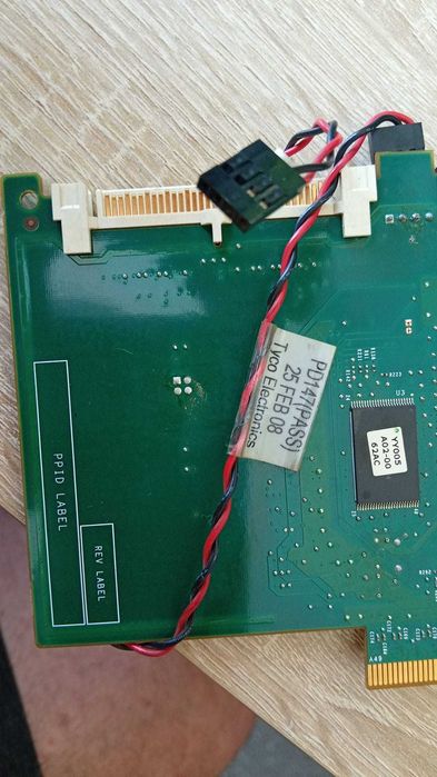 Dell SAS 5/iR PCIe x8 LSI 1068E Controller do Precision T3400 T5400 PowerEdge