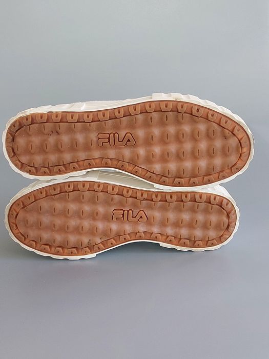 Кросівки Fila 38.5/24,5 см взуття жіноче