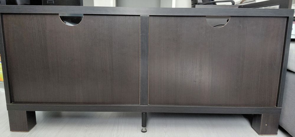 Movel de televisão IKEA descontinuado