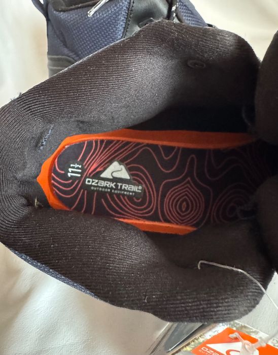 Męskie trekkingowe buty r.45