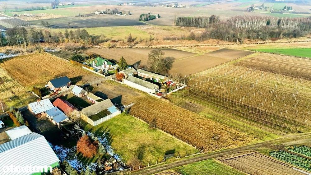 Działka budowlana z budynkami gospodarczymi | MPZP | 2351 m2
