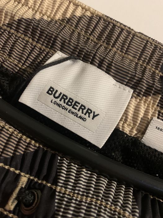 Spodenki Burberry