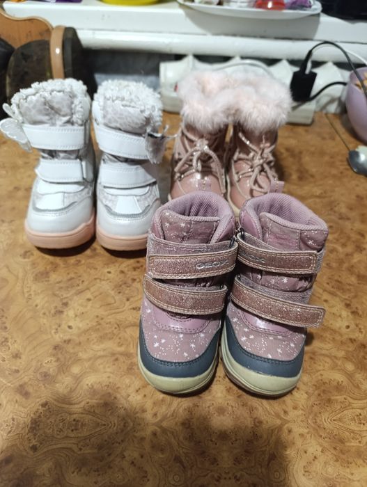 Зимові сапоги на дівчинку