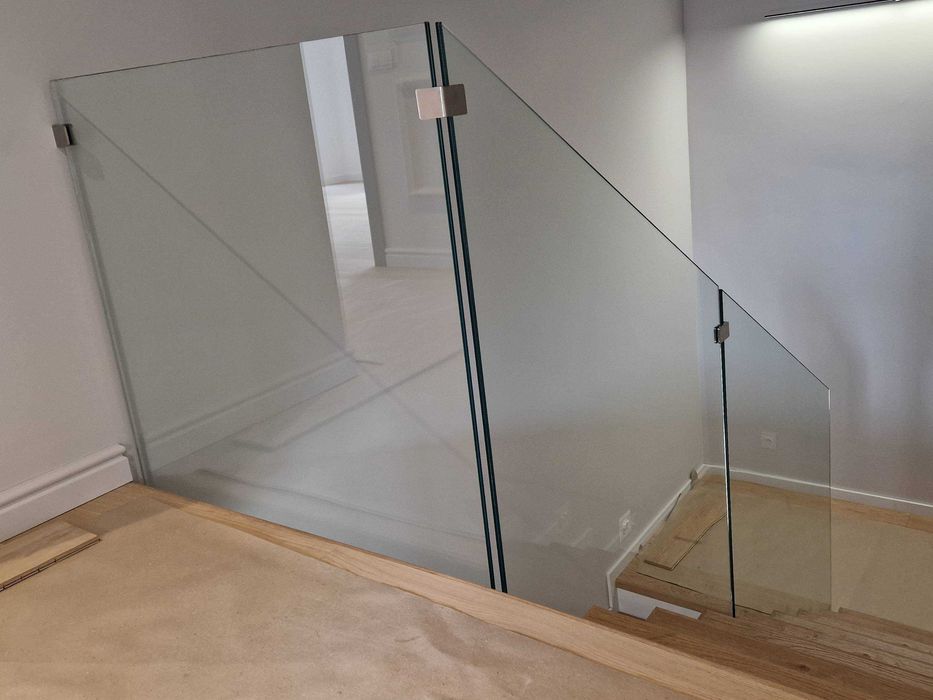 Balustrada szklana - Producent - aluminiowe, nierdzewne INOX