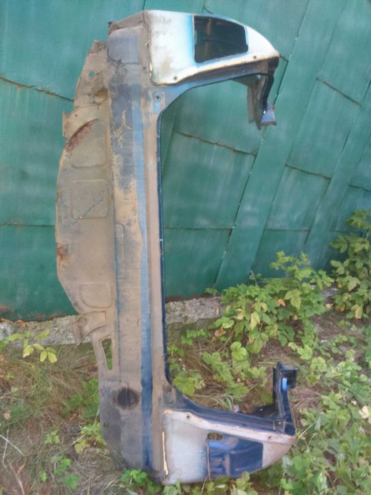 Задня частина кузова Lancia Dedra