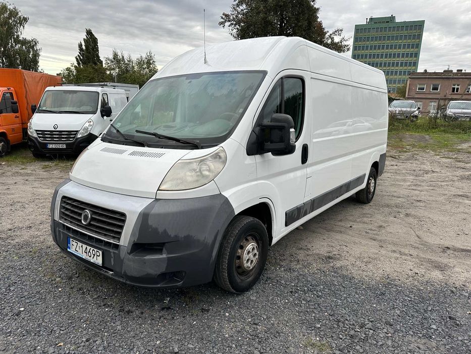 Wynajem Busa Fiat Ducato paka 3,7m