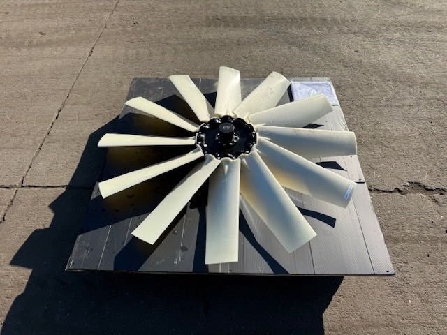 CAT wentylator do silnika c 13 caterpillar nowy kruszarka