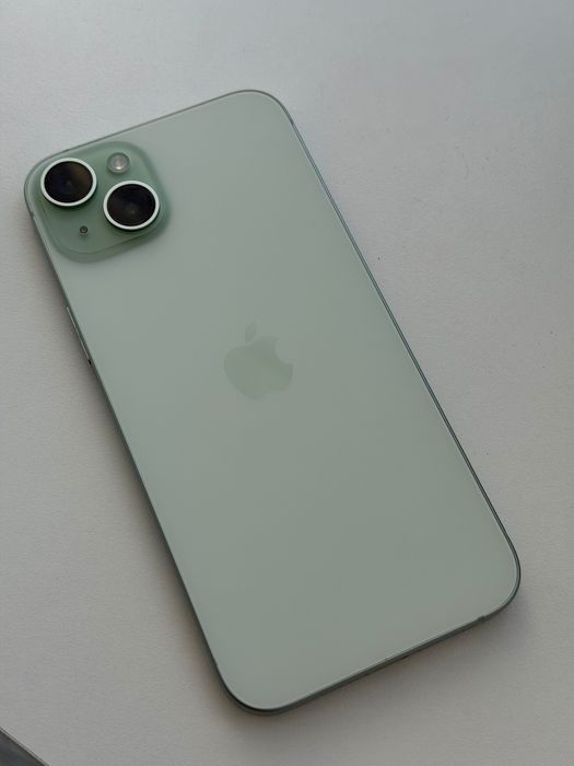 Apple iPhone 15 plus