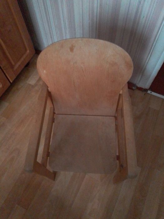 Дитячий столик та стілець