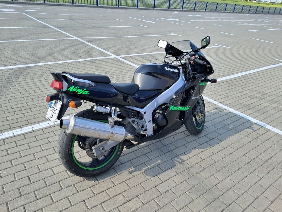ПРОДАМ Kawasaki zx6r