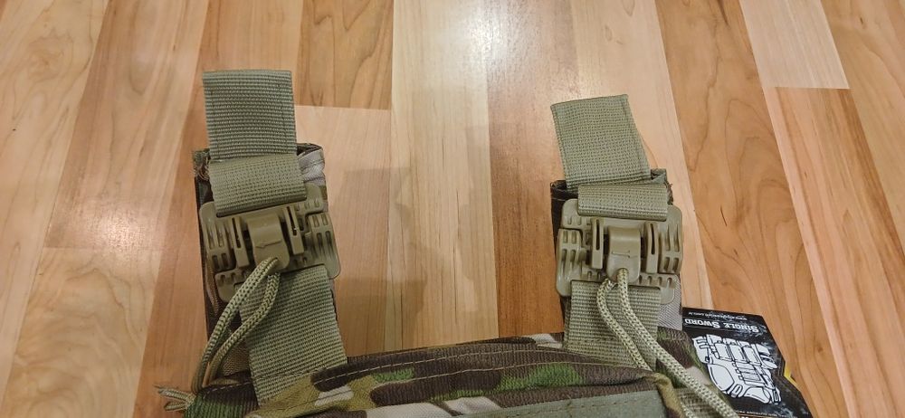 Продам НОВУ плитоноску.