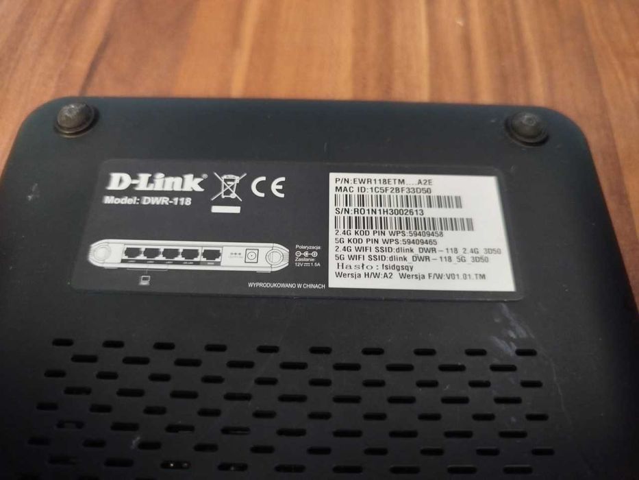 Route D-Link DWR-118 (802.11b/g/n/ac 1200Mb/s) USB 3G/4G/LTE - Wawa