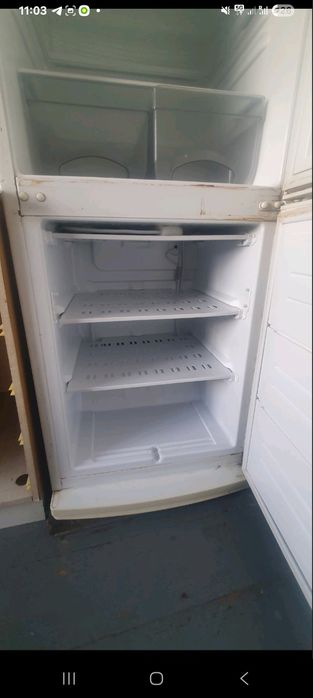 Холодильник Atlant робочий