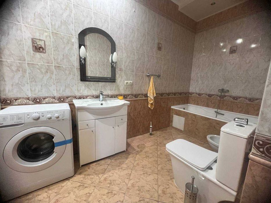 Оренда будинку в Мурованому