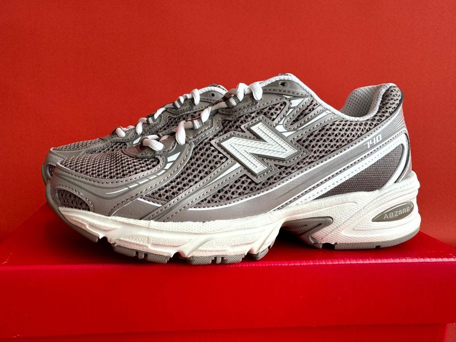 NEW BALANCE 740 U740SA2 Оригінал жіночі кросівки розмір 37,5