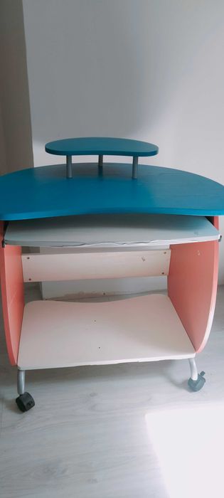Secretária de Computador Juvenil / Mesa de Estudo com Rodas