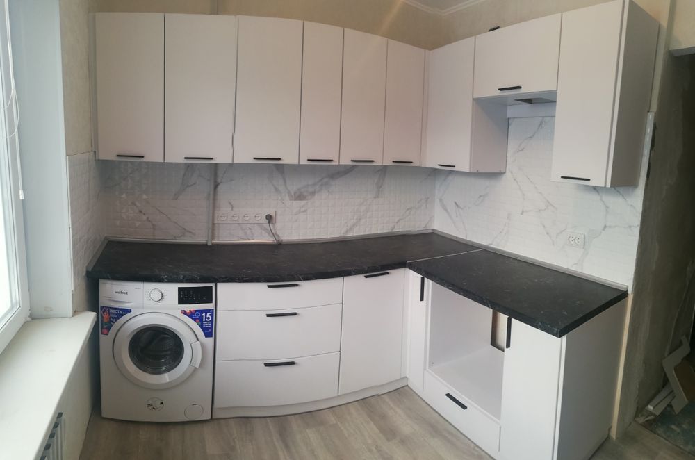 Продам кухни модные. Помогу сделать.