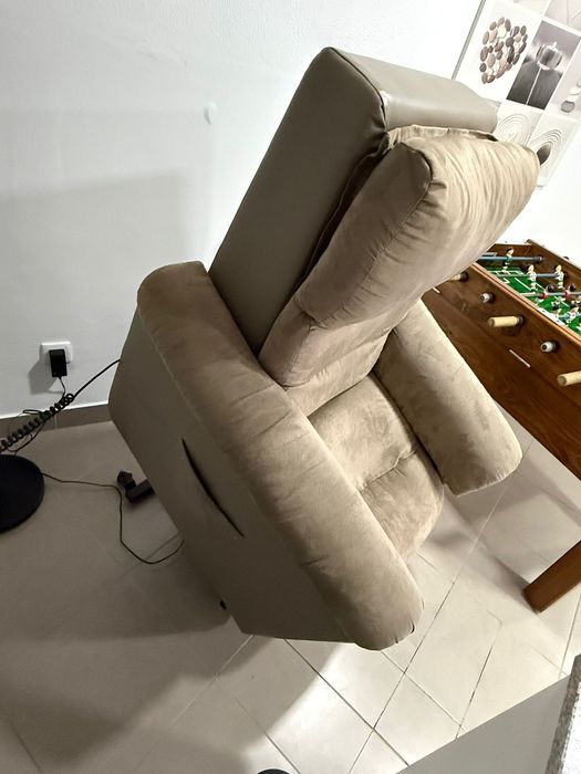 Cadeirão articulado tecido