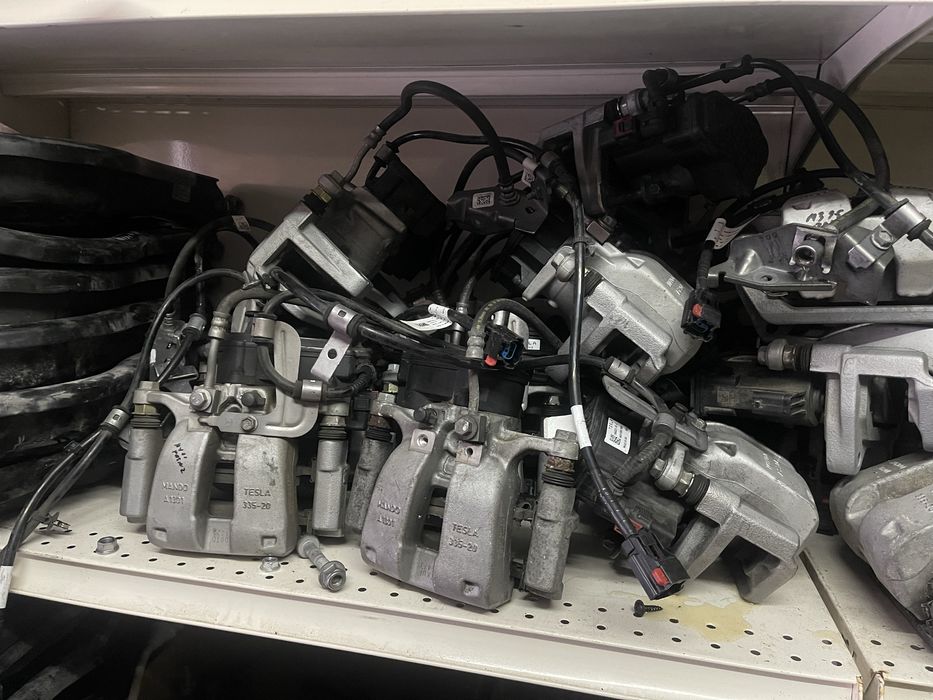 Супорт мотор супорта перед зад Tesla Model 3, Model Y, 20-25