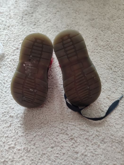 Trzewiki glany Dunnes rozmiar 22.