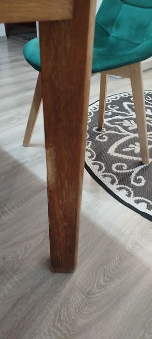 Stół drewniany solidny rozkładany