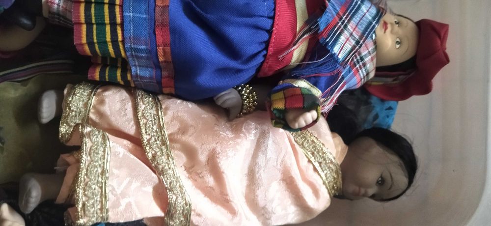 Bonecas porcelana do mundo