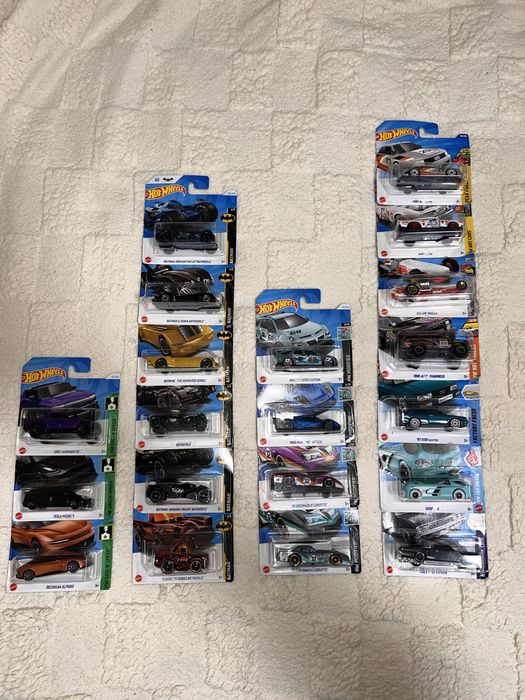 Фігурки Hot Wheels