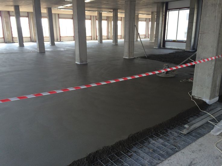 Машинна стяжка підлоги Одеса — 100 м² за 2 год, без води