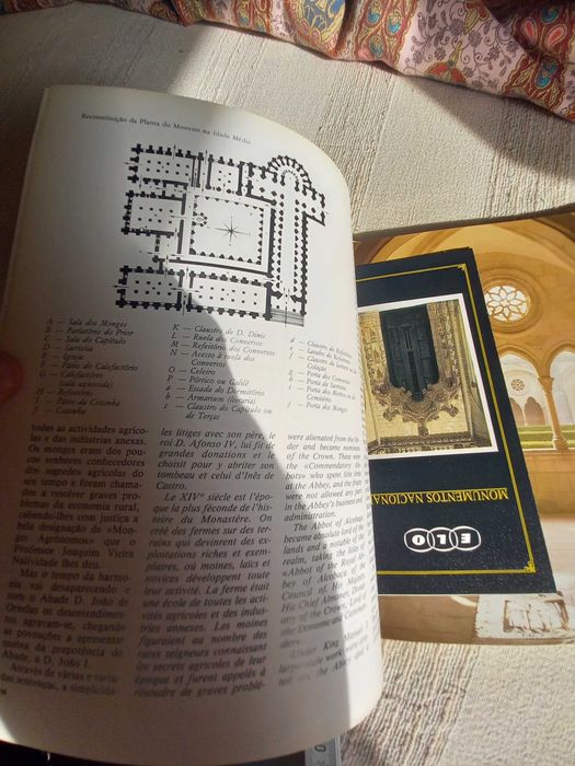 Mosteiro de Santa Maria de Alcobaça Roteiro Maria Augusta Ferreira