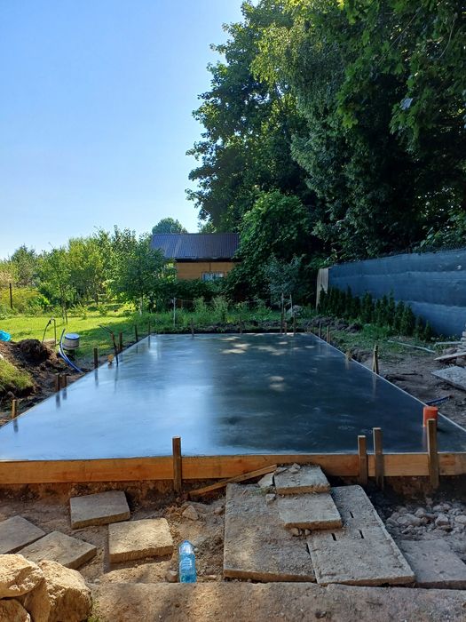 Posadzki przemysłowe na gładko 513 369 466