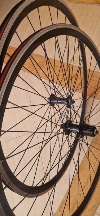 Rodas estrada 28 Shimano 105