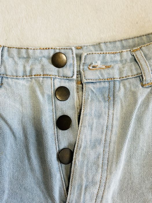 Джинсові шорти жіночі