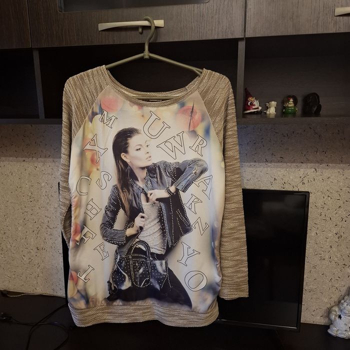 Продам женскую футболку, новая Ботинки,кожа,новые.