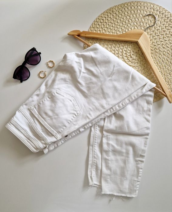 Białe spodnie Opus, 92% bawełny, stylowe,klasyczny, na codzień L 40