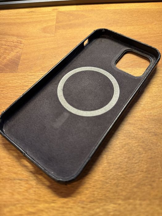 IPhone 12 pro - zbite plecki