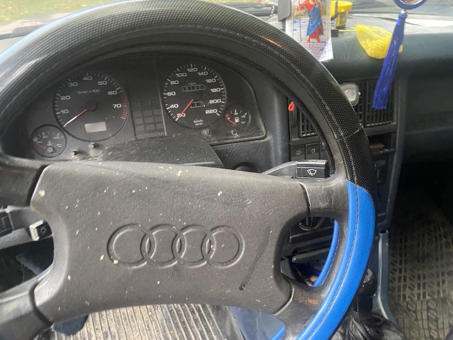 Продам Audi 80