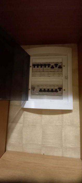 Продам 4-кім квартиру покращене планування капремонт Дружби Народов