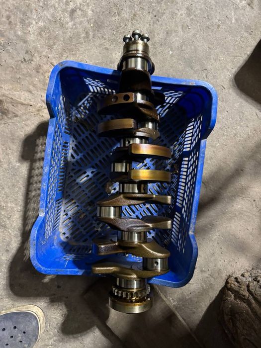 Колінвал passat usa 2.5 jetta 6