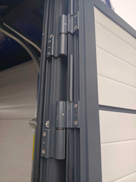 Brama garażowa dwuskrzydłowa rozwierna ocieplana 40mm bramy garażowe panelowe aluminiowe techniczne gospodarcze garażowych drzwi wejściowe skrzydłowe