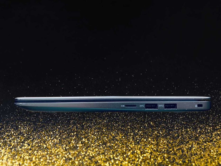 Ноутбук с i7-8550U/16Gb/Radeon 4Gb/SSD 512Gb, 13,3" Dell Vostro (WoT, CS2, DOTA2)