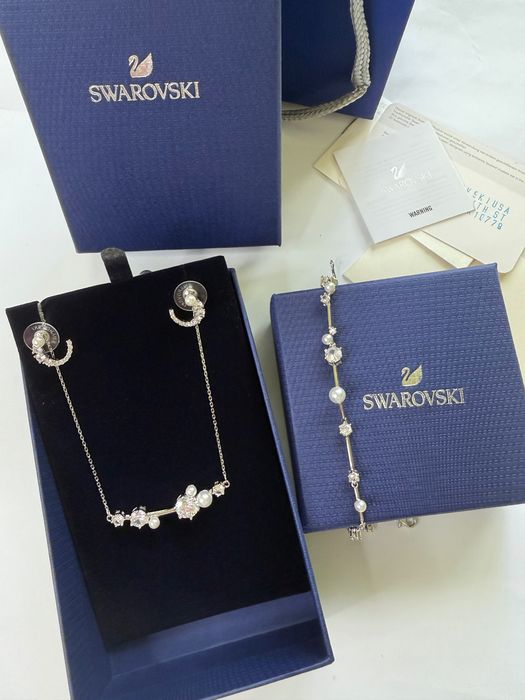 Шикарний набір Swarovski