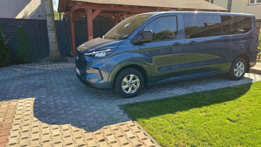 Wynajem wypożyczalnia busów Ford Transit Custom Automat