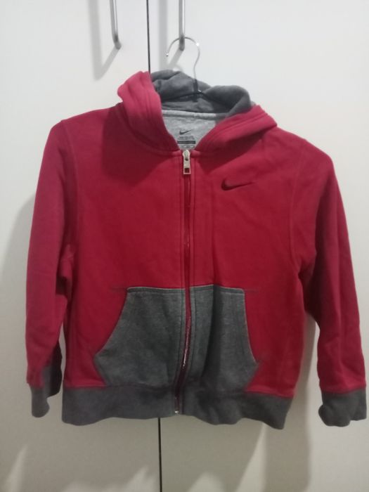 Casaco Nike 6-8 anos menino