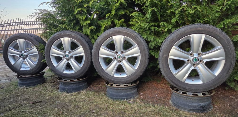 Felgi Oryginał Skoda Yeti Octavia SuperB Karoq 7Jx17 ET45 5x112